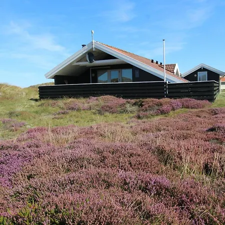 Lilja - 1-5km From The Sea By Interhome